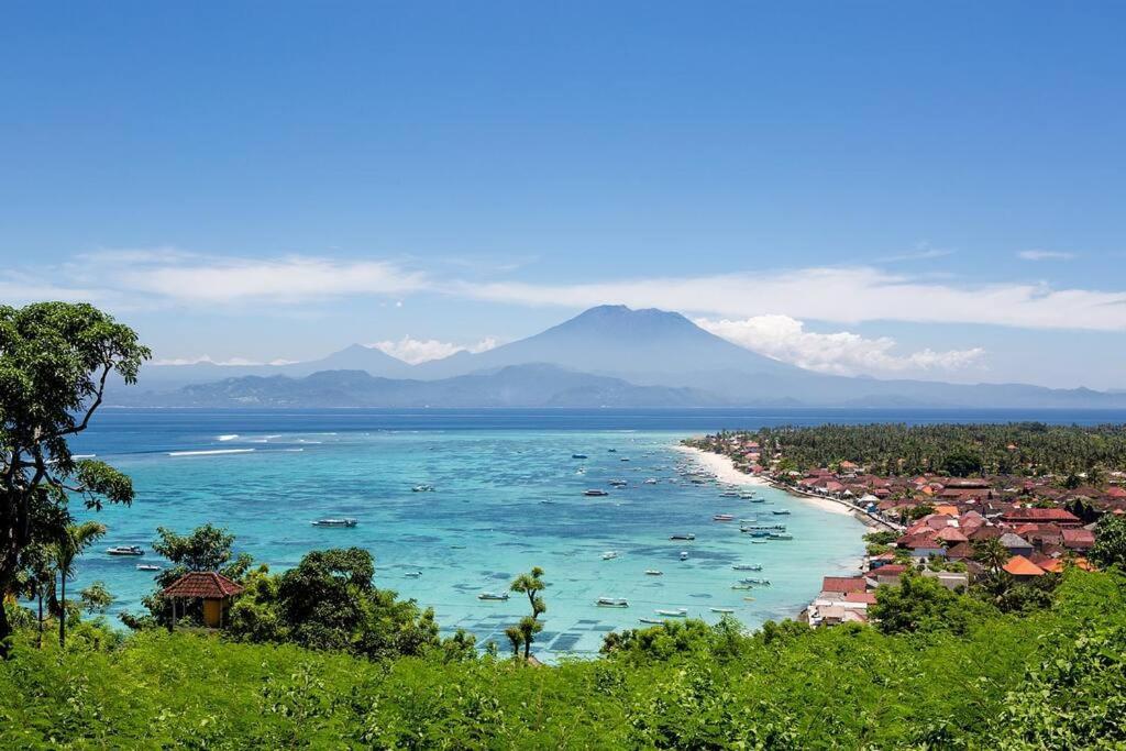 3 Monkeys Lembongan Studio Apartments Gym Recovery Centre Exterior foto