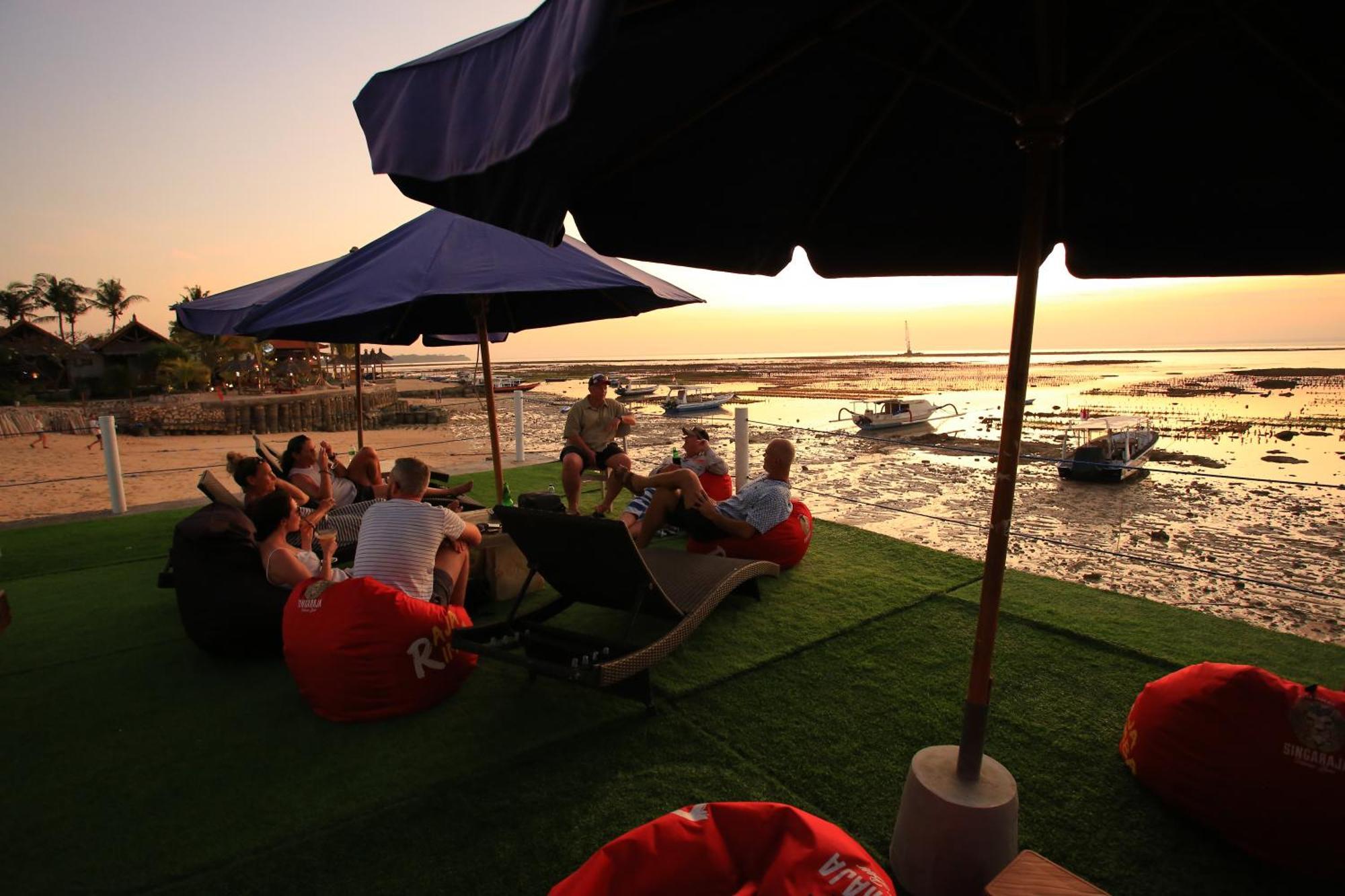 3 Monkeys Lembongan Studio Apartments Gym Recovery Centre Exterior foto